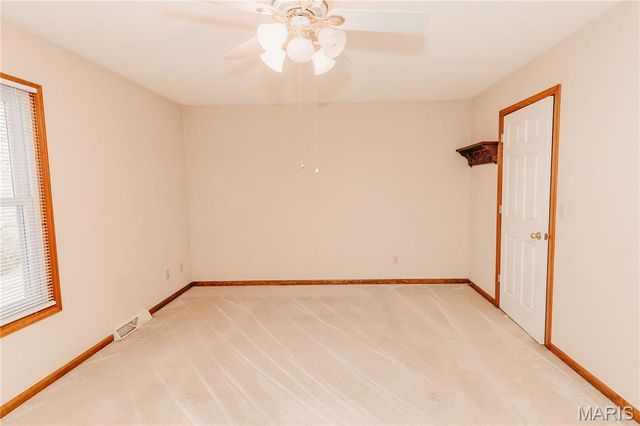 16955 Lensman, St Robert, MO 65584