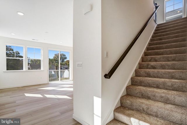 5737 HOWARD DR, Glen Burnie, MD 21061