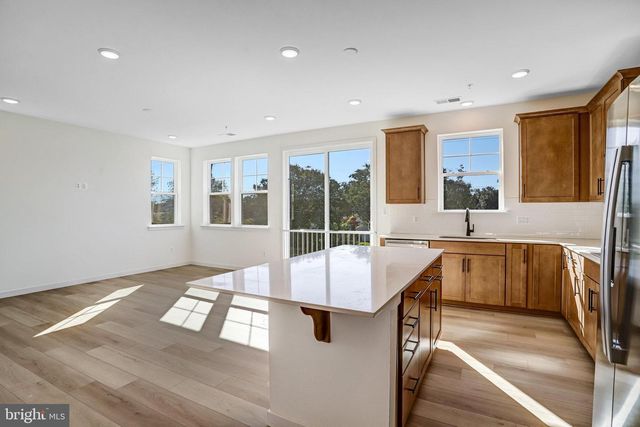 5737 HOWARD DR, Glen Burnie, MD 21061