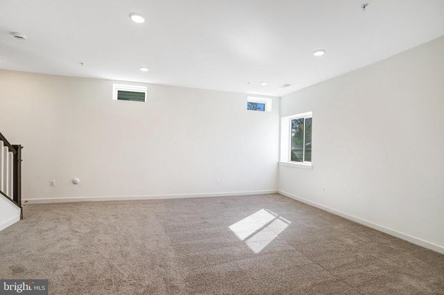 5737 HOWARD DR, Glen Burnie, MD 21061