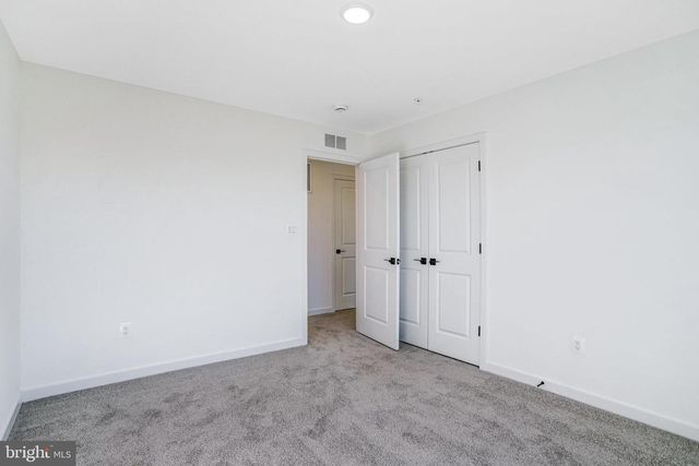 5737 HOWARD DR, Glen Burnie, MD 21061