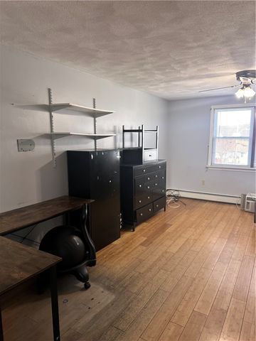 424 Smithfield Avenue 6, Pawtucket, RI 02860