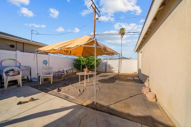 154 E 11Th Street, Perris, CA 92570