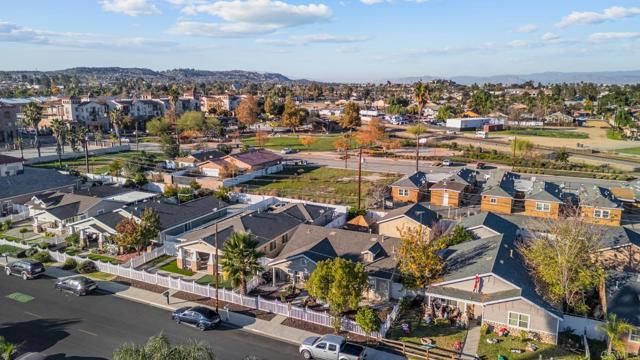 154 E 11Th Street, Perris, CA 92570