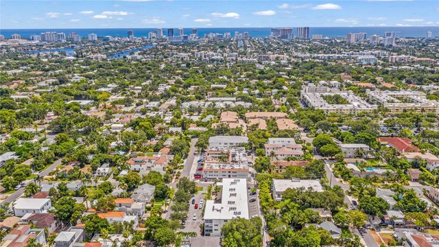 1220 NE 3rd St 205, Fort Lauderdale, FL 33301