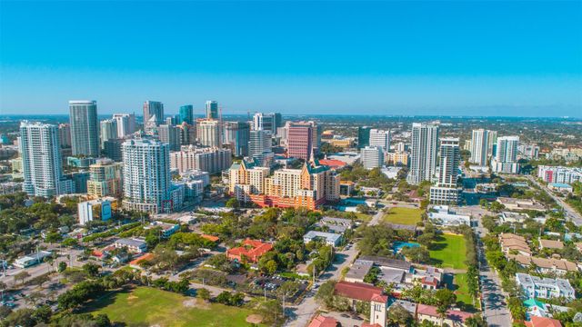 1220 NE 3rd St 205, Fort Lauderdale, FL 33301