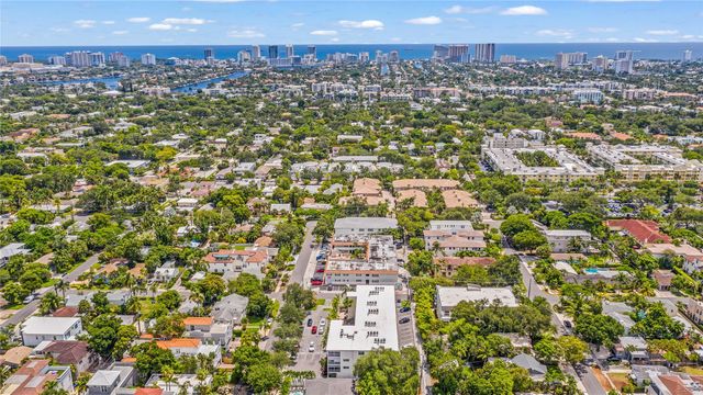 1220 NE 3rd St 205, Fort Lauderdale, FL 33301