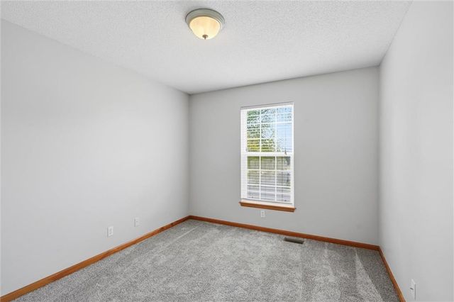 402 Belmont Drive, Raymore, MO 64083
