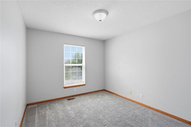 402 Belmont Drive, Raymore, MO 64083