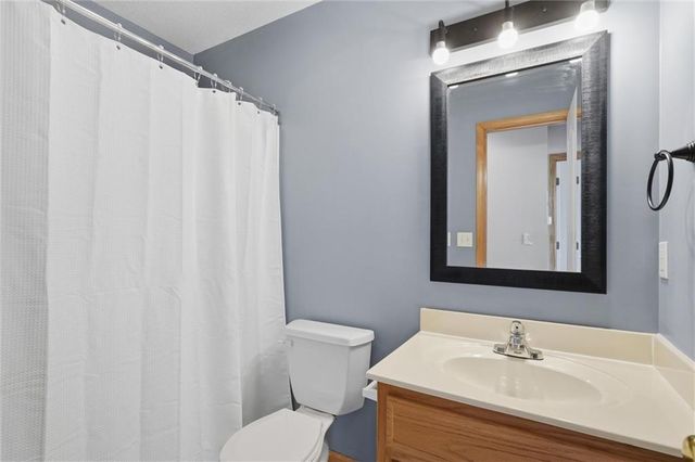 402 Belmont Drive, Raymore, MO 64083