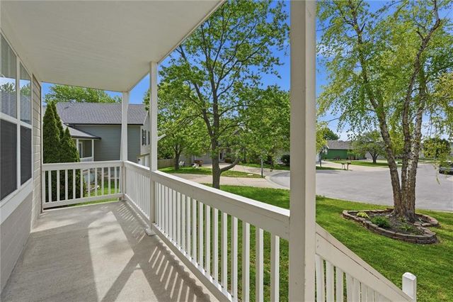 402 Belmont Drive, Raymore, MO 64083