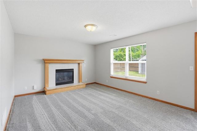 402 Belmont Drive, Raymore, MO 64083
