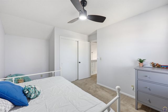 6309 SW 28th ST, Topeka, KS 66614