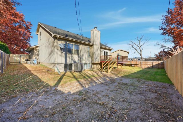 6309 SW 28th ST, Topeka, KS 66614