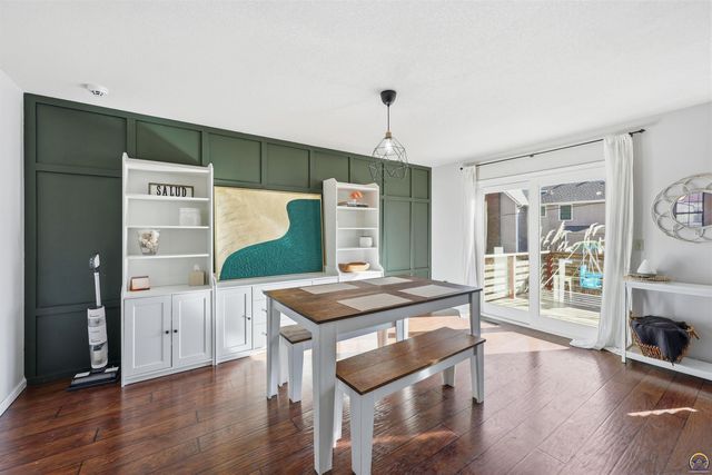 6309 SW 28th ST, Topeka, KS 66614