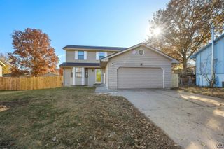 6309 SW 28th ST, Topeka, KS 66614