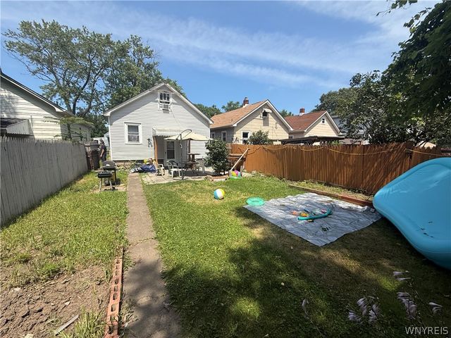 1719 North Avenue, Niagara Falls, NY 14305