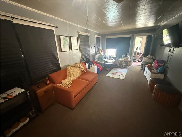 1719 North Avenue, Niagara Falls, NY 14305