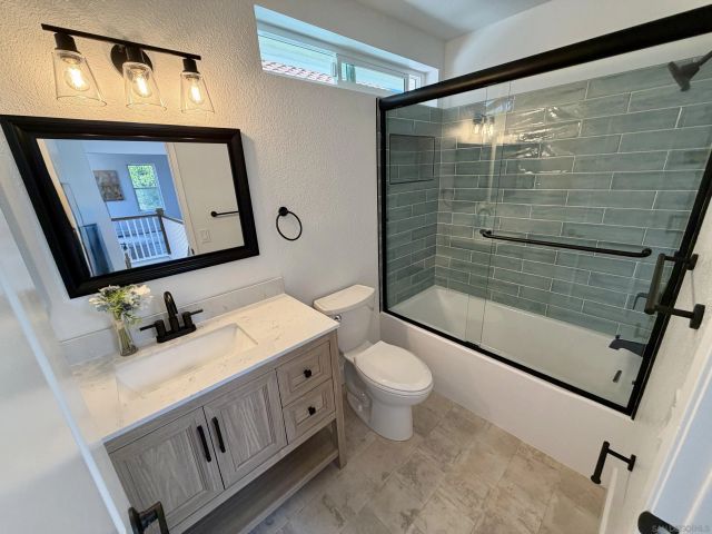 2659 Seacrest Ct., Vista, CA 92081
