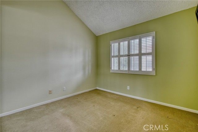 21801 Burbank Boulevard 83, Woodland Hills (los Angeles), CA 91367