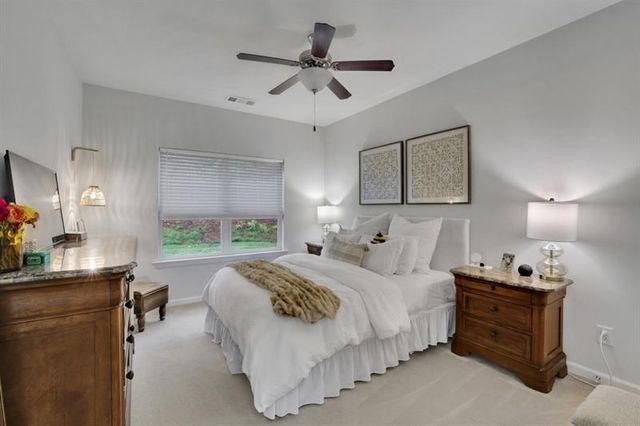 6185 Vista Crossing Way, Cumming, GA 30028