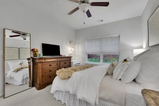 6185 Vista Crossing Way, Cumming, GA 30028