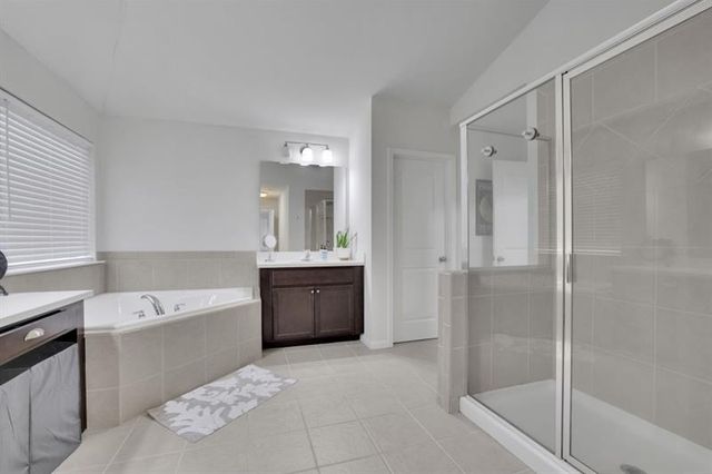 6185 Vista Crossing Way, Cumming, GA 30028