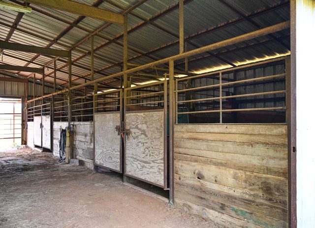 8401 Fm 2738, Burleson, TX 76028