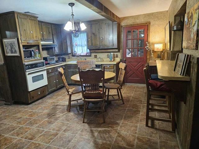 8401 Fm 2738, Burleson, TX 76028