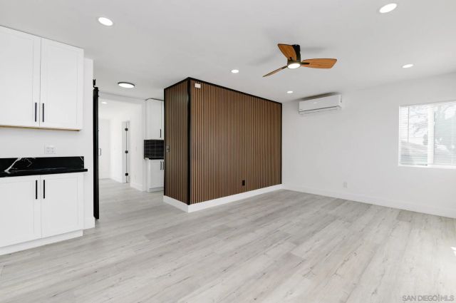 5465 Encina Dr, San Diego, CA 92114