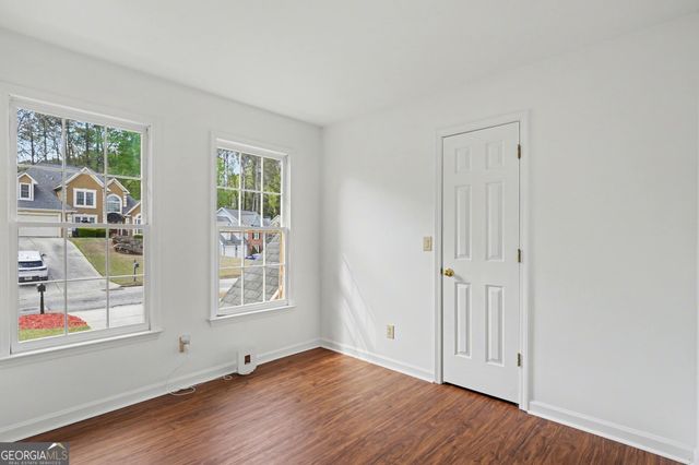 528 Fortune Ridge Road, Stone Mountain, GA 30087