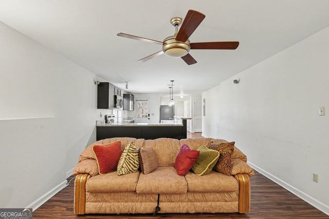 528 Fortune Ridge Road, Stone Mountain, GA 30087