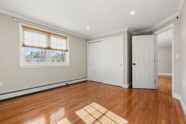 305 Pine St 8, Lowell, MA 01851