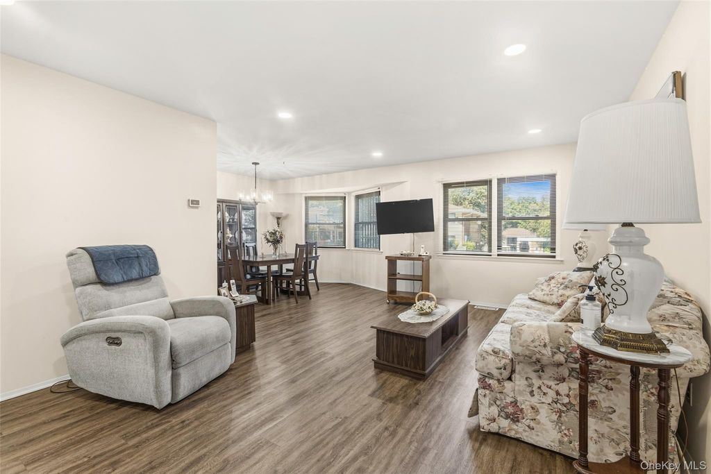39 Sussex Drive B, Yorktown Heights, NY 10598 — photo 5
