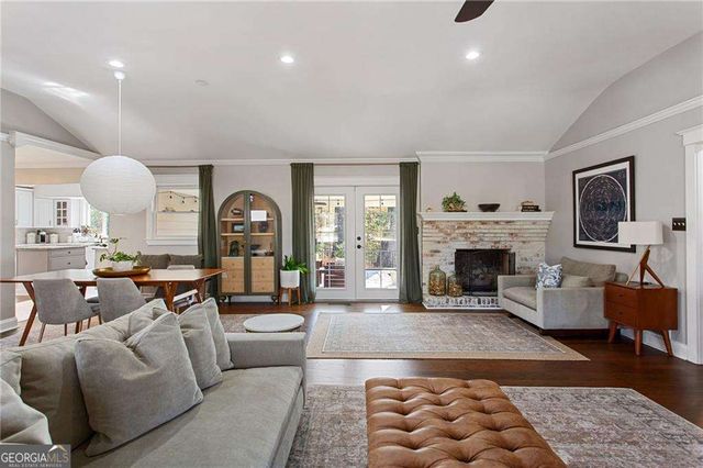 3711 Hickory Circle SE, Smyrna, GA 30080