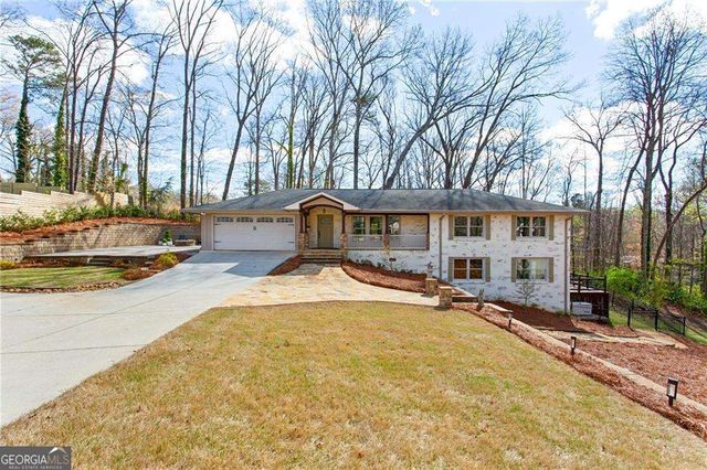 3711 Hickory Circle SE, Smyrna, GA 30080