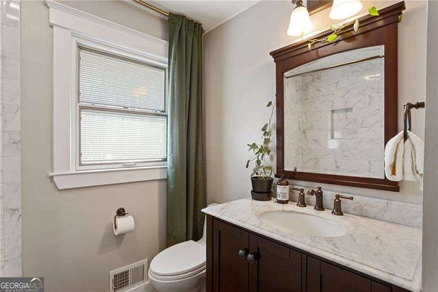 3711 Hickory Circle SE, Smyrna, GA 30080