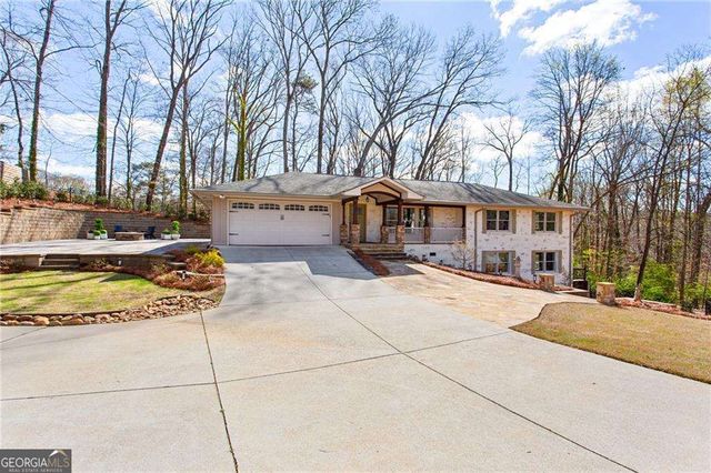 3711 Hickory Circle SE, Smyrna, GA 30080