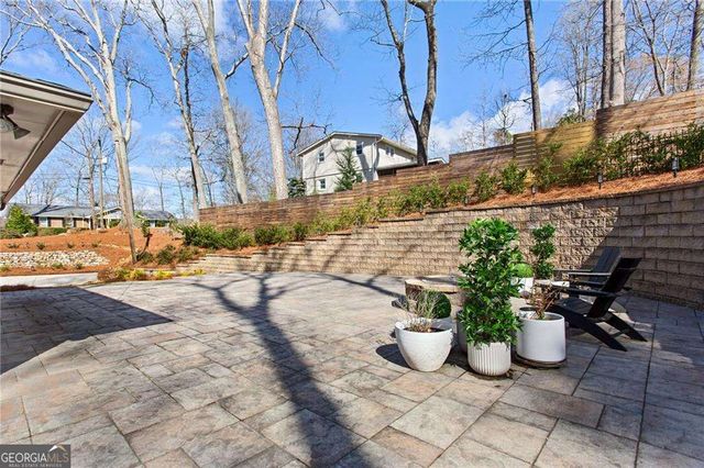 3711 Hickory Circle SE, Smyrna, GA 30080