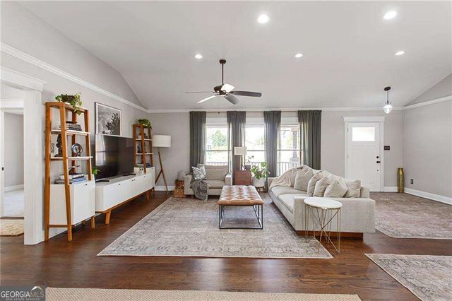 3711 Hickory Circle SE, Smyrna, GA 30080