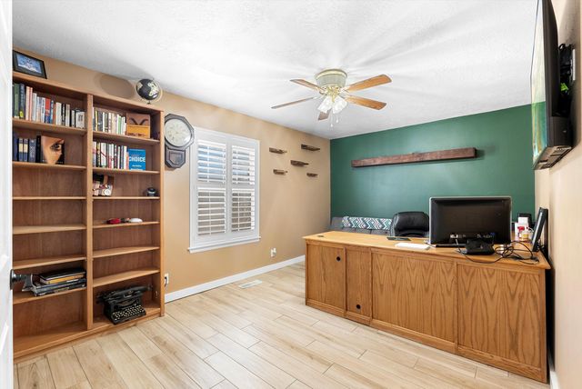 3708 Saint Andrews Drive SE, Rio Rancho, NM 87124