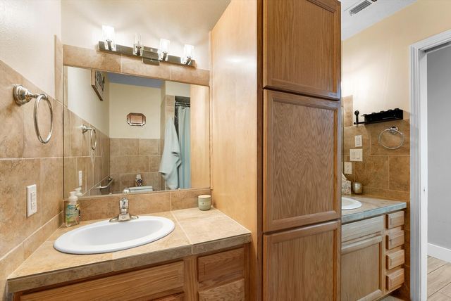 3708 Saint Andrews Drive SE, Rio Rancho, NM 87124