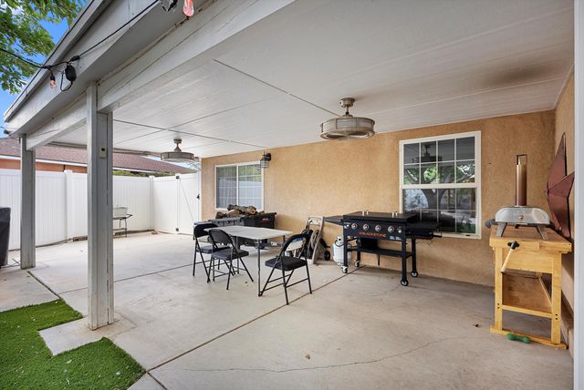 3708 Saint Andrews Drive SE, Rio Rancho, NM 87124