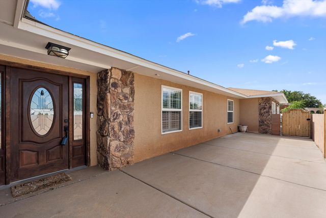 3708 Saint Andrews Drive SE, Rio Rancho, NM 87124