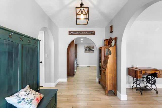 3708 Saint Andrews Drive SE, Rio Rancho, NM 87124