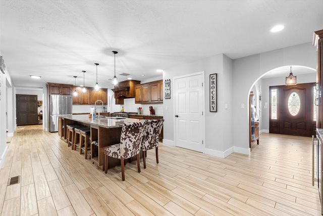 3708 Saint Andrews Drive SE, Rio Rancho, NM 87124