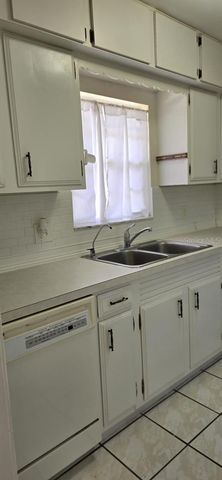 1198 VILLA LANE 127, Apopka, FL 32712