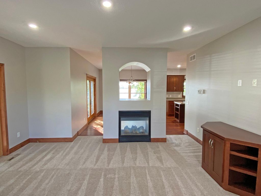 11405 W Laketowne Drive, Albertville, MN 55301 — photo 5