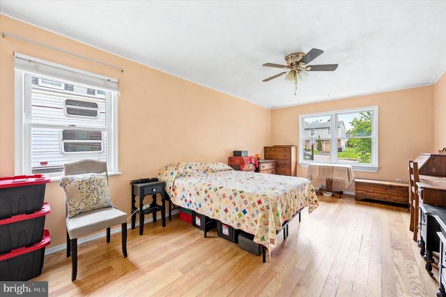 319 WILLOWBROOK RD, Upper Chichester, PA 19061