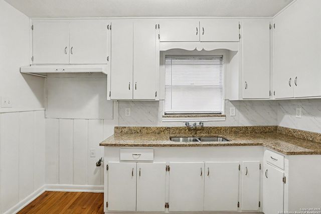 406 Floyd, San Antonio, TX 78204